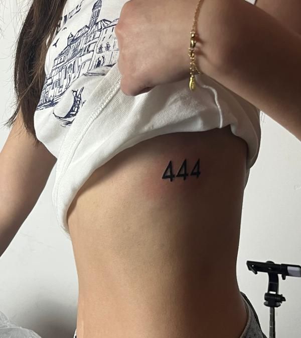 Small bold numerals reading 444 on the ribs